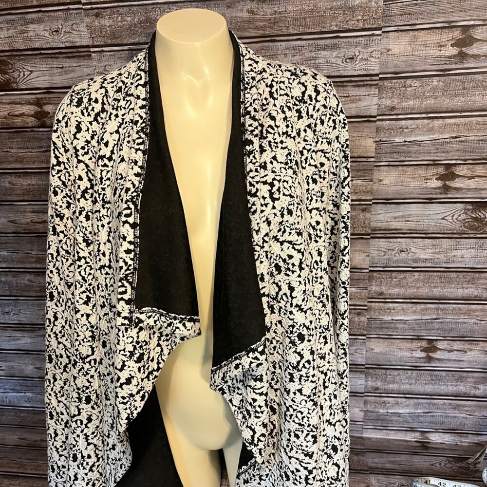 KUT from the Kloth Sweater wrap XS X small
